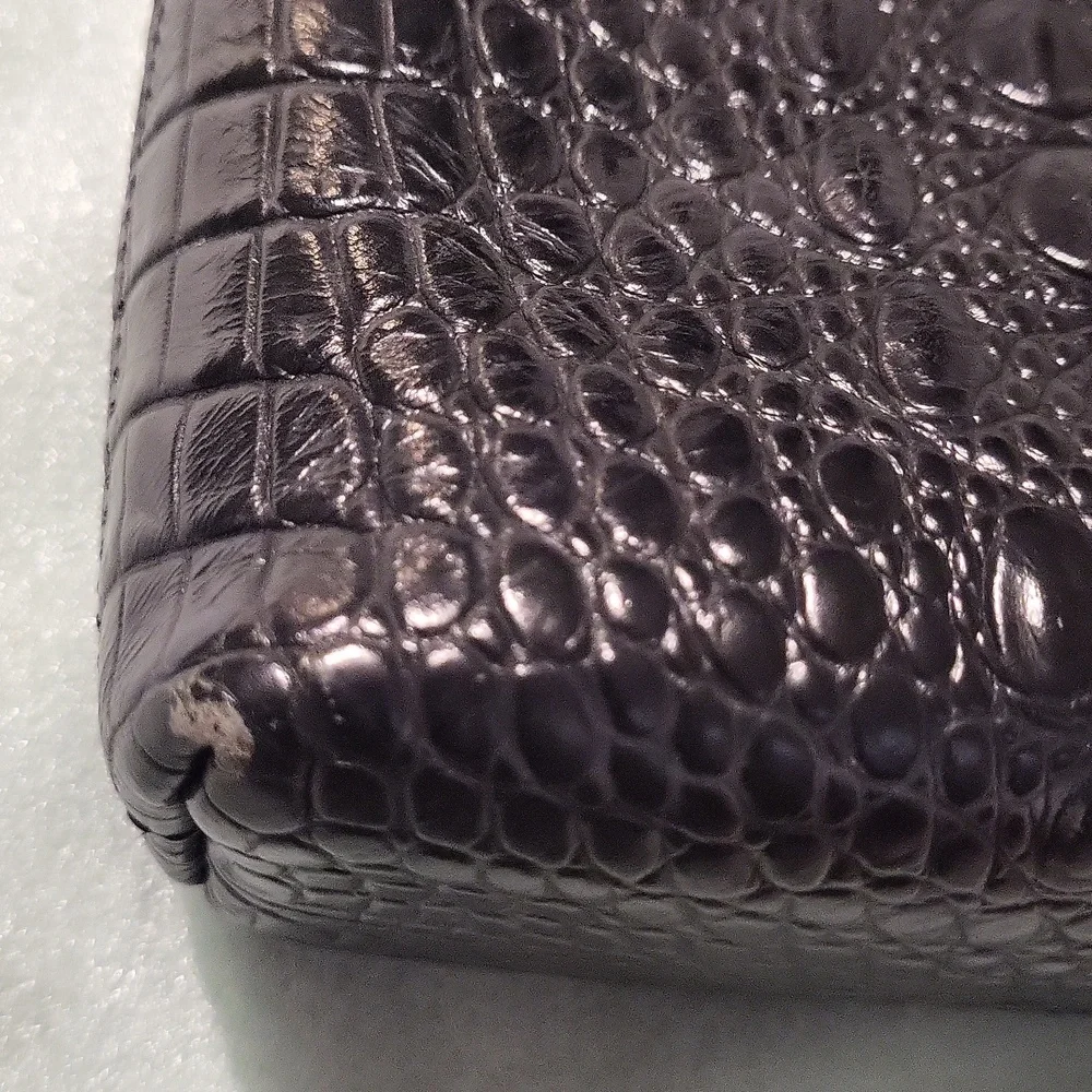Vintage Brahmin Lorelei Black Croc-Embossed Leather Shoulder Bag